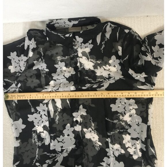 Croft n Barrow Top Women Size XL Sheer Black White Flowers Button up Long Sleeve - Picture 8 of 13
